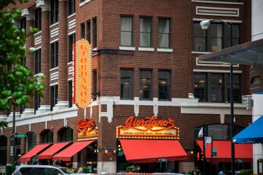Giordano's sur 740 N Rush St